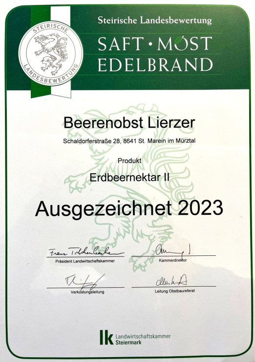 Auszeichnung 2023_Erdbeernektar II_Beerenobst Lierzer